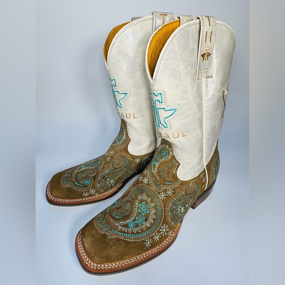 Tin Haul White and Brown Western Boots